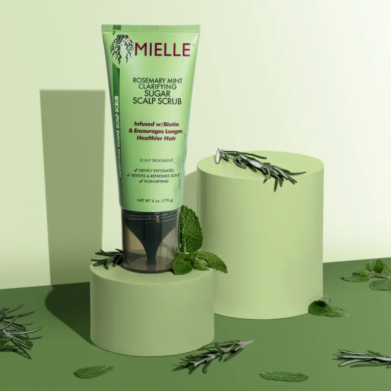 rosemary-mint-scalp-scrub_4_2692e174-d83c-4c33-ac85-e0d4528be72e_5000x