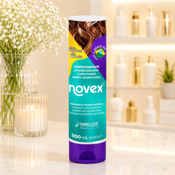Novex conditioner in serene bathroom setting