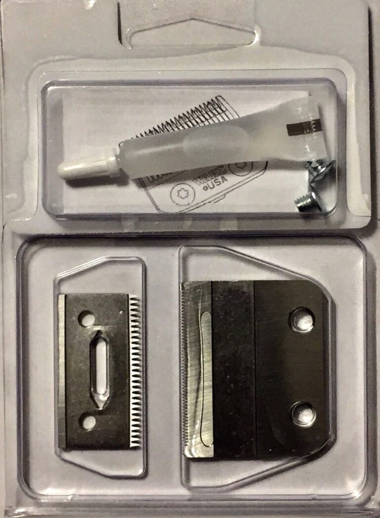 WAHL PROFESSIONAL 2105 2-Hole Balding Clipper Blade 6X0 with oil and screws