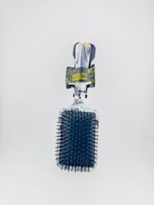 Beauty Essentials Hair Brush Soft Bristles BE8587 for smooth styling and gentle detangling